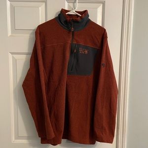 Mountain Hardware Toasty Twill Fleece 1/4 zip